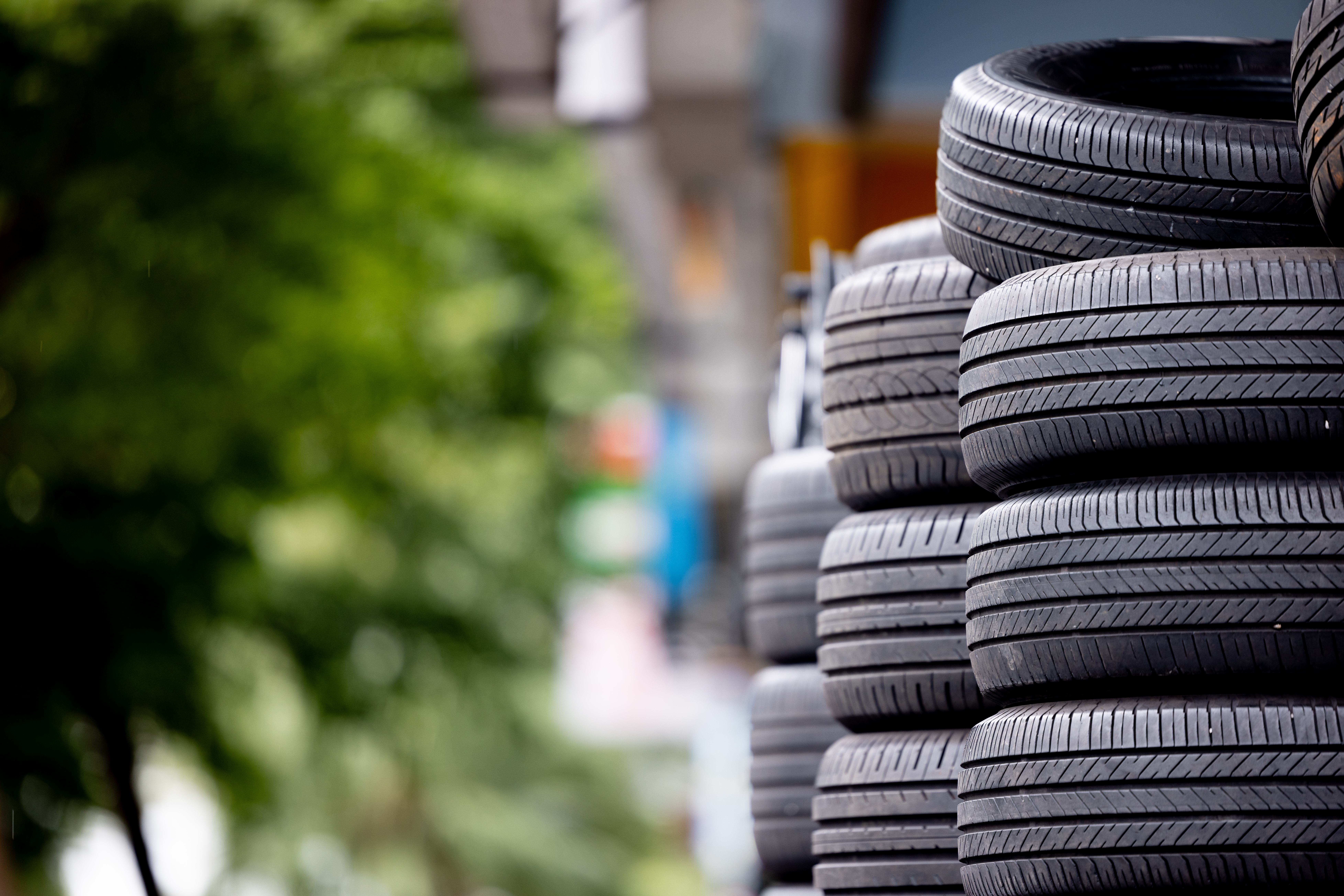 ¿Qué ofrecen las llantas 205/55 R16?